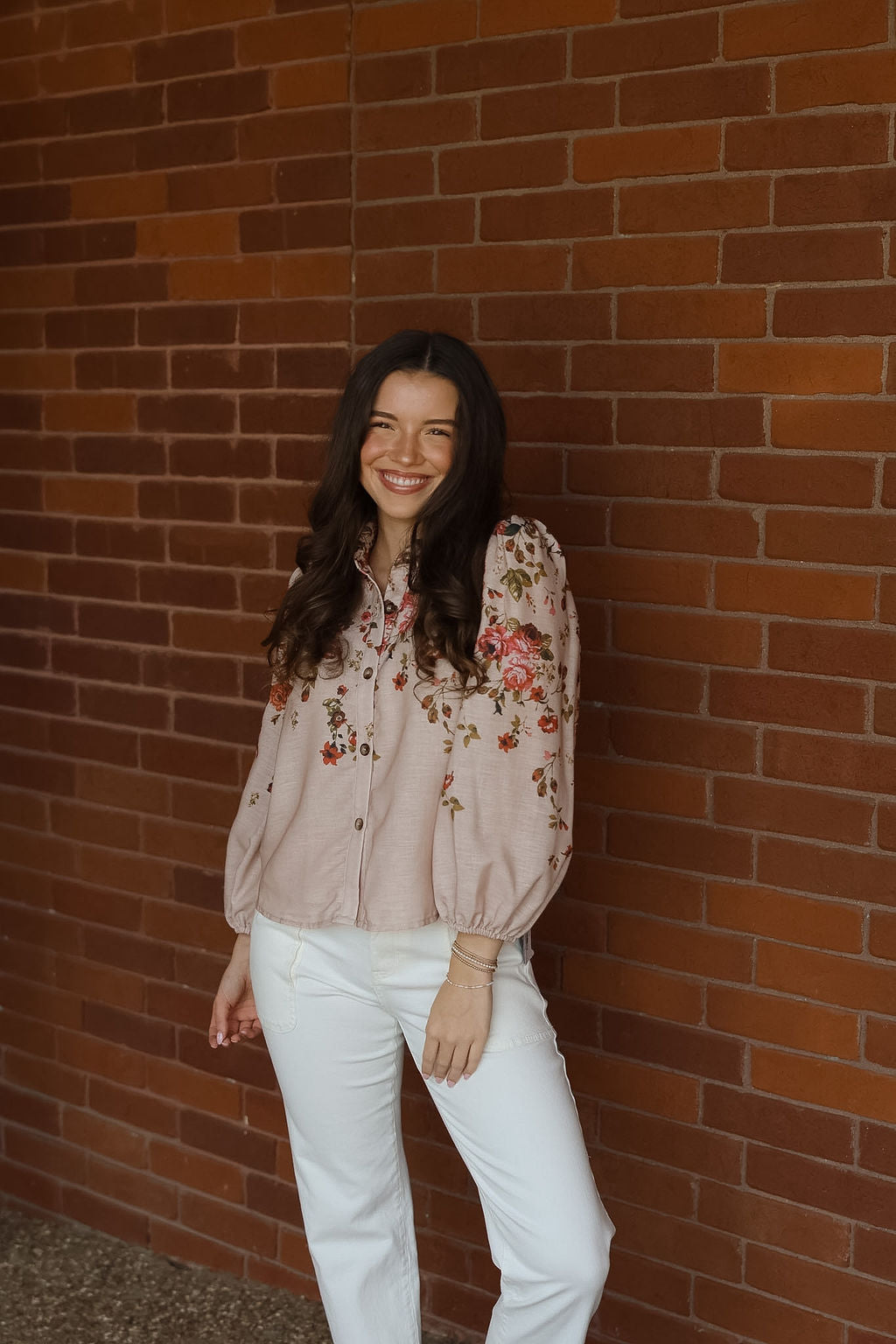 Linda Floral Top - Beige