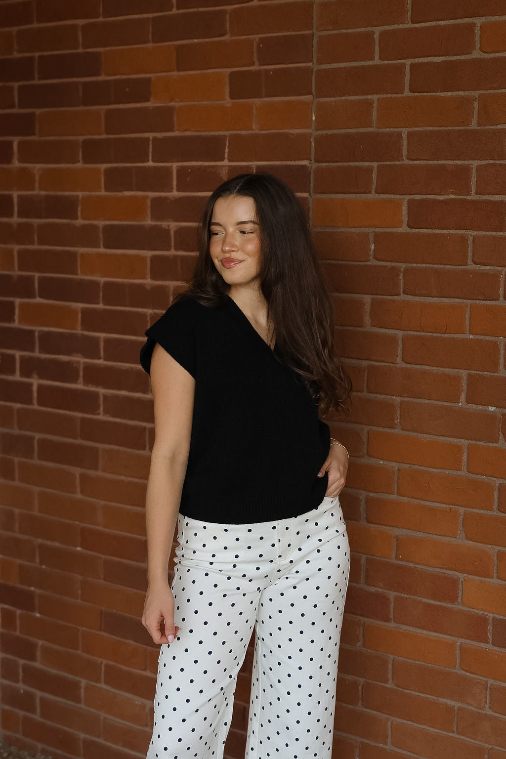 Emma Sweater Vest - Black