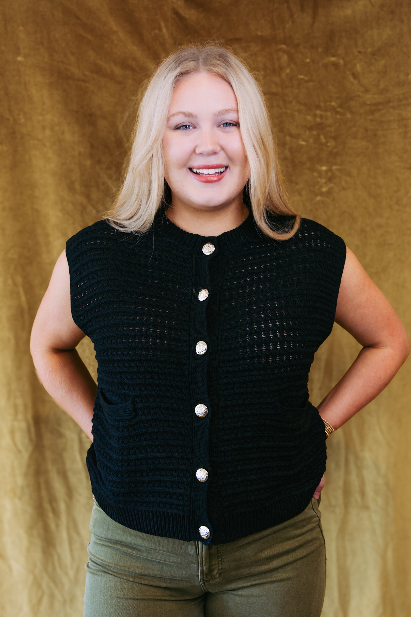 Jackie Sleeveless Sweater Cardigan - Black