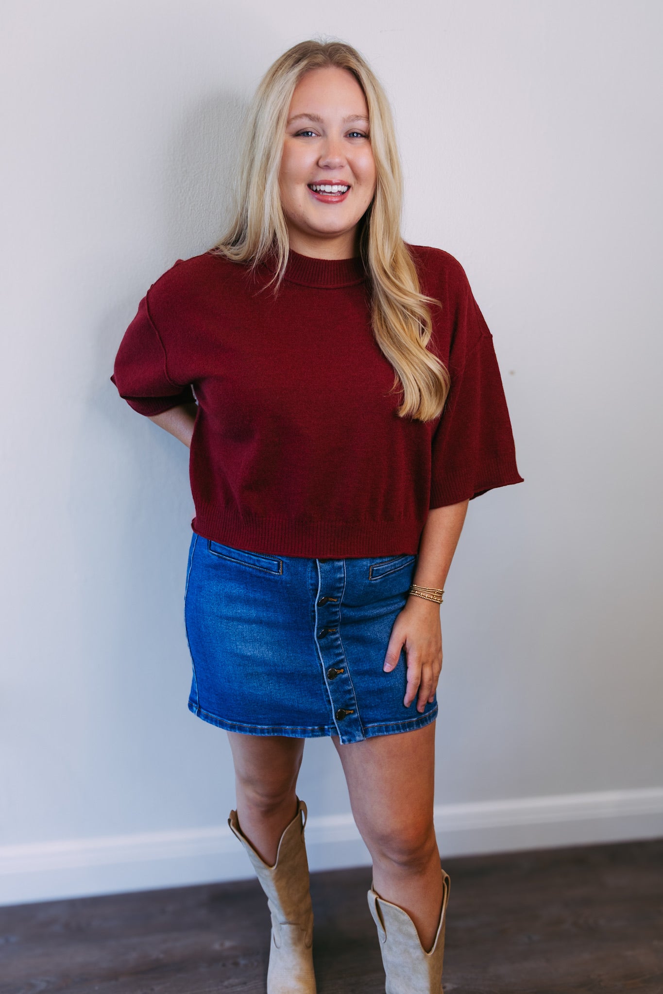 Chrissy Lightweight Sweater Top - Garnet