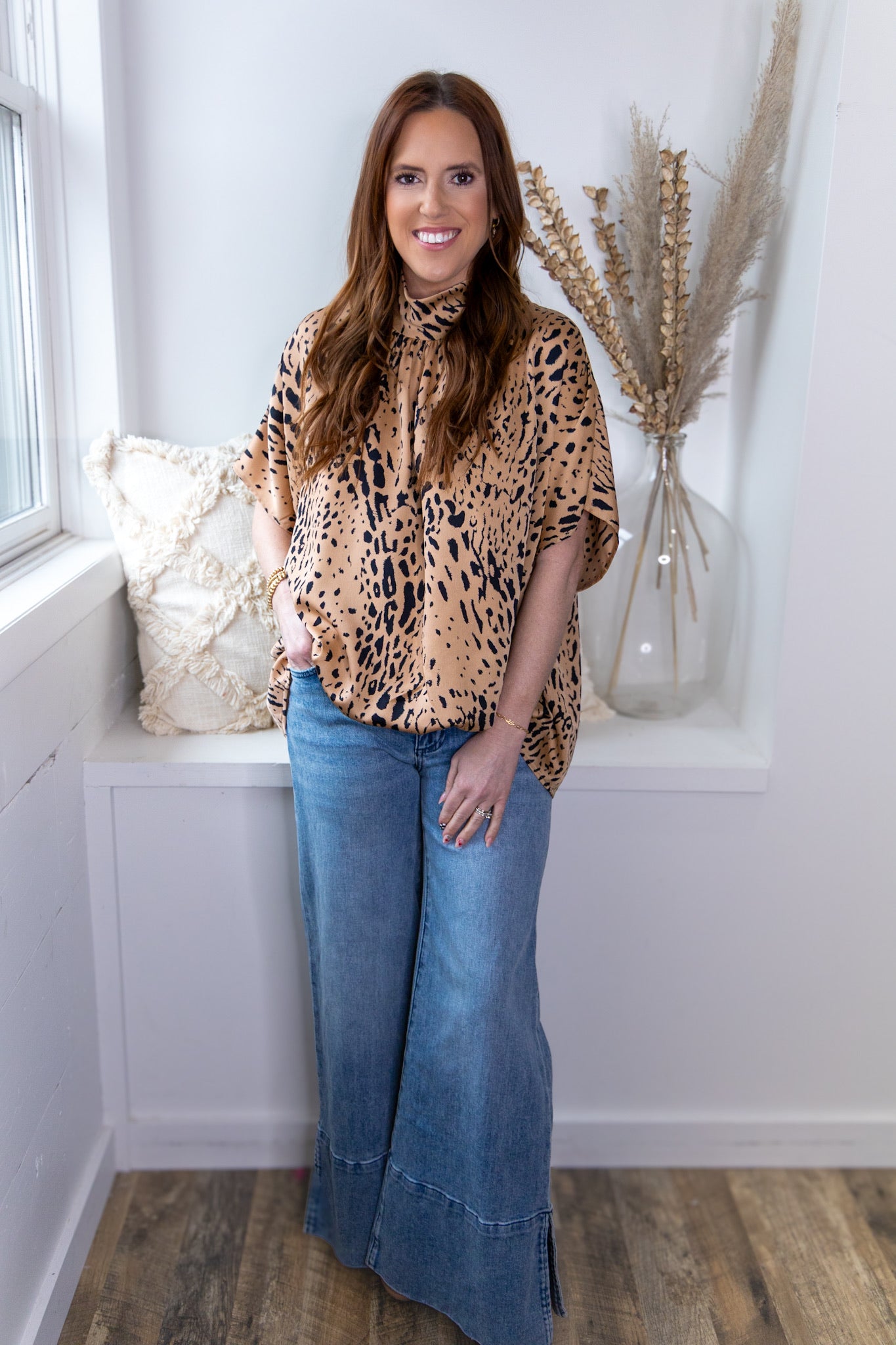 London Bubble Hem Blouse - Luxe Tiger