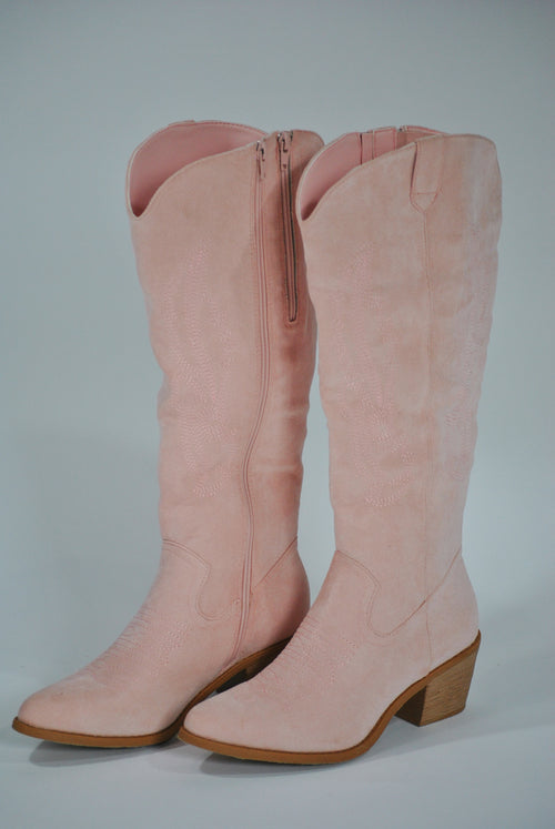 Wilder Suede Boots- Light Pink