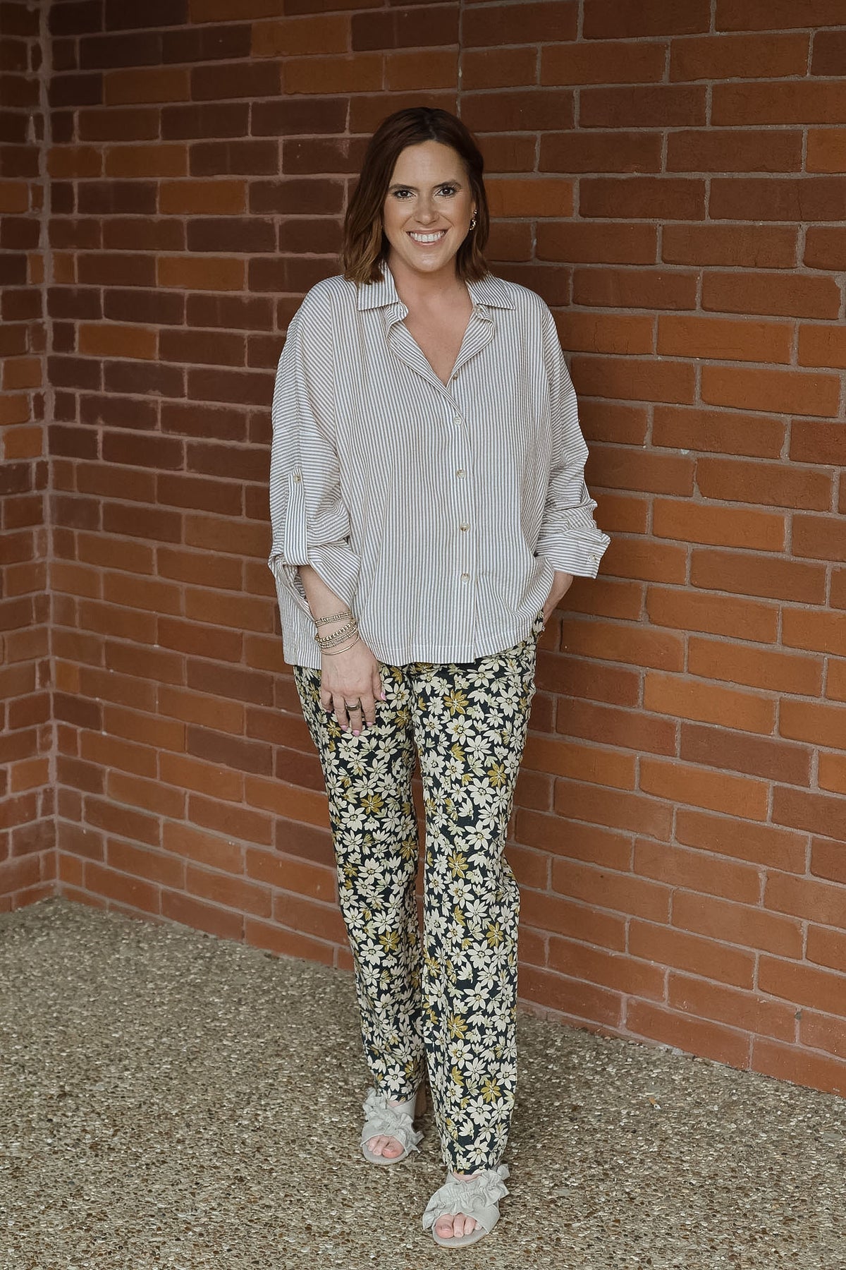 Alyssia Floral Pant - Antique Olive Meadow