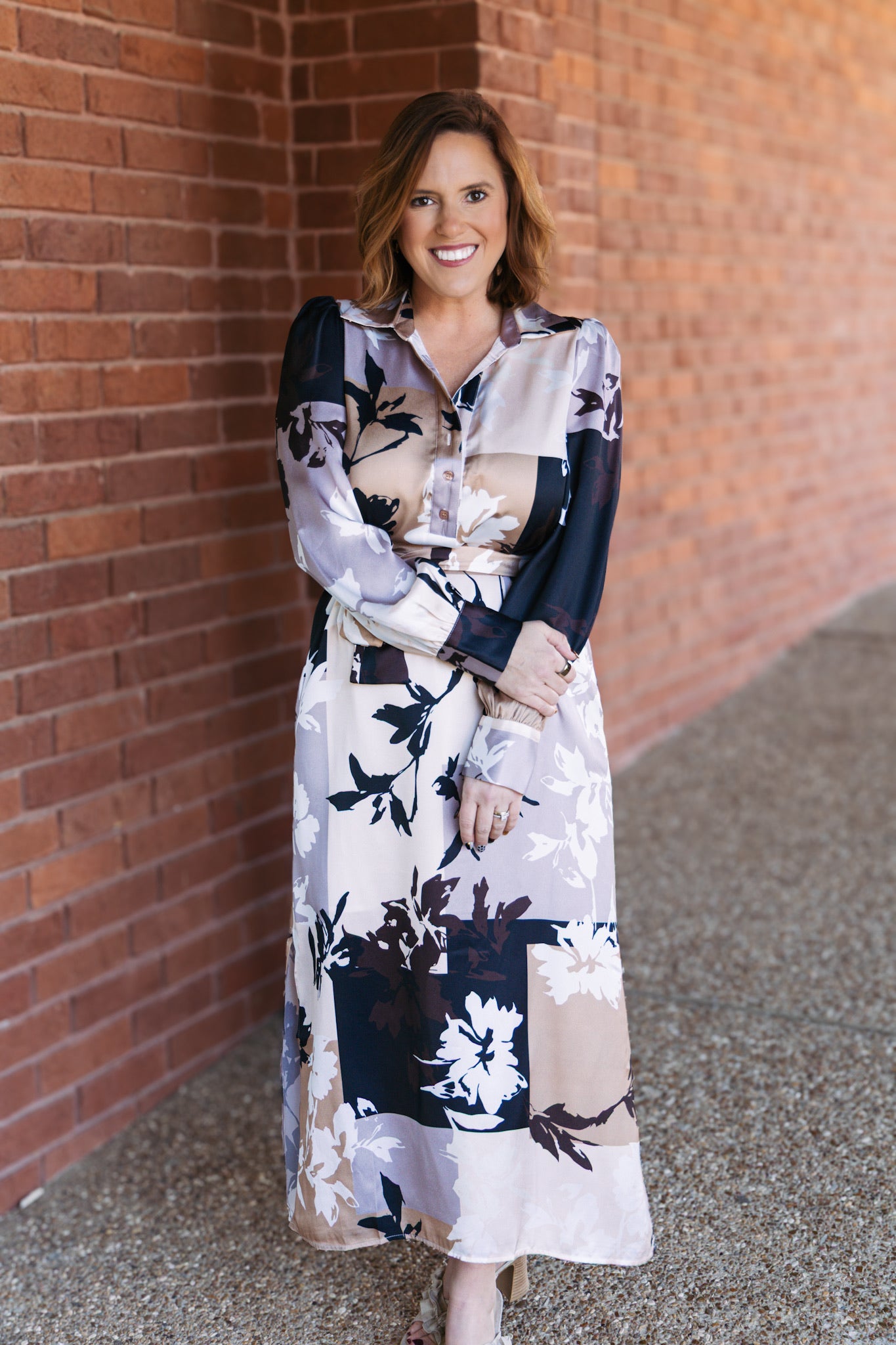 Shadow Bloom Split V-Neck Collar Maxi Dress