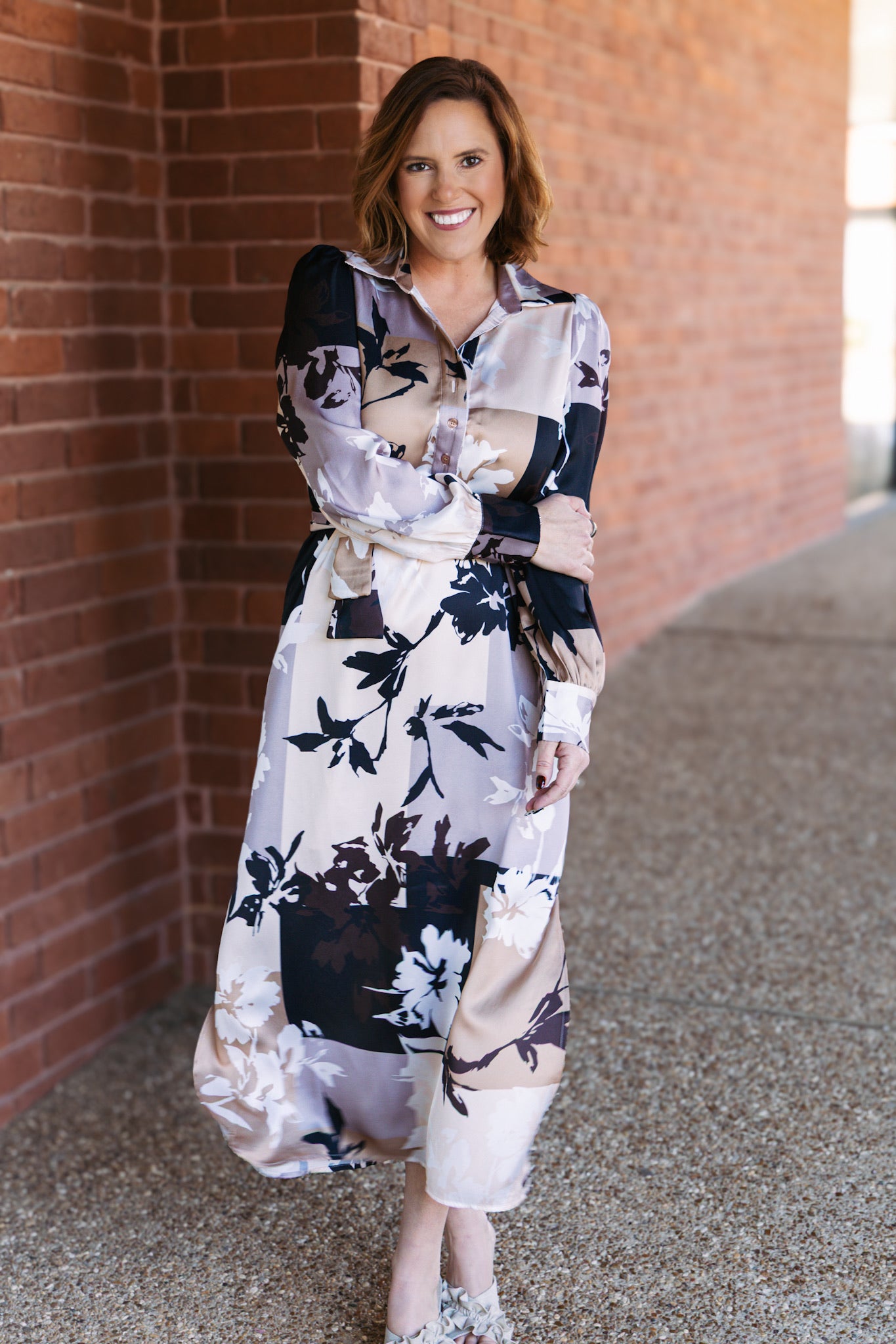 Shadow Bloom Split V-Neck Collar Maxi Dress