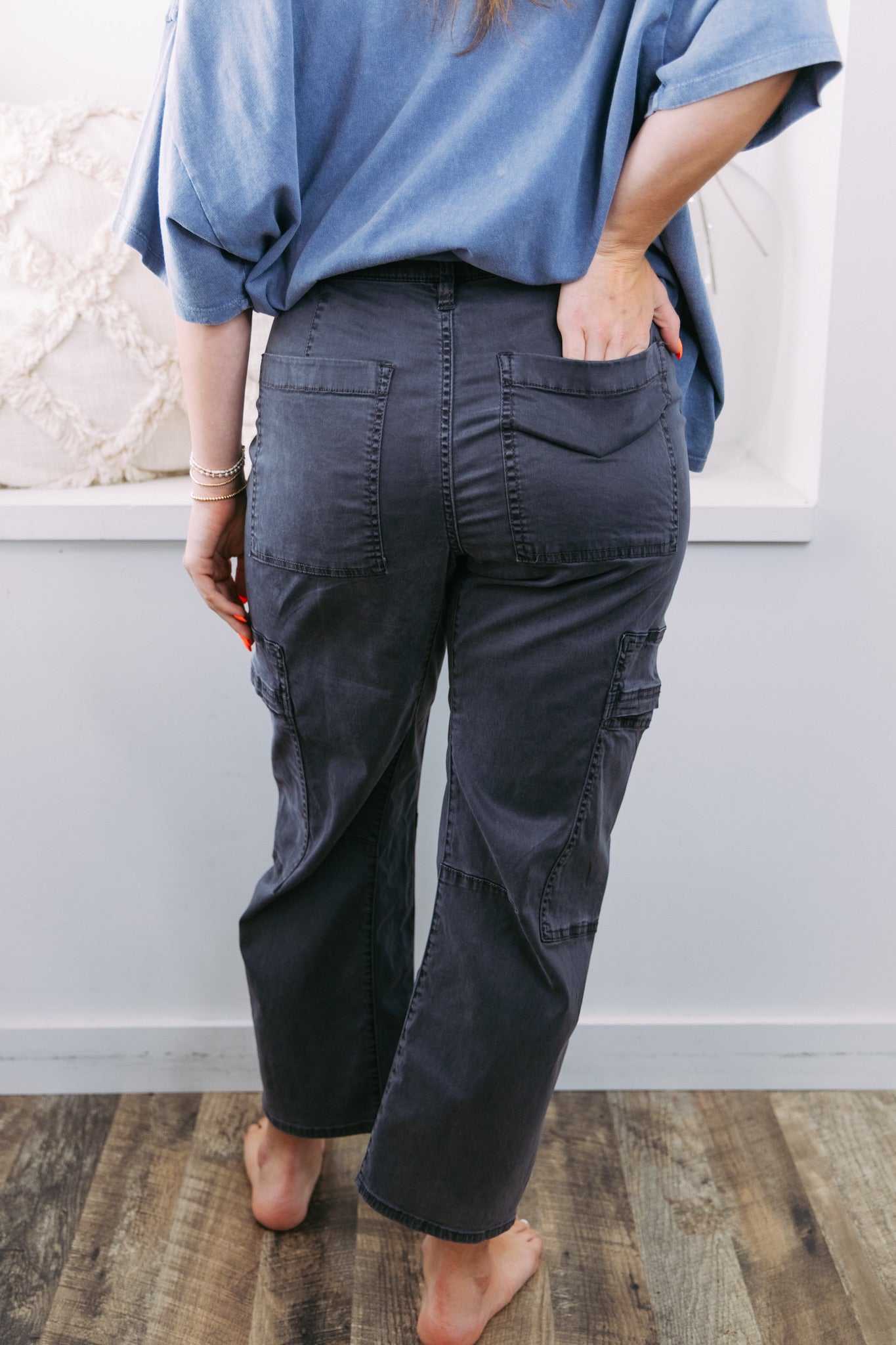 [Dear John] Lasso High Rise Cropped Baggy Fit Pants - Charcoal