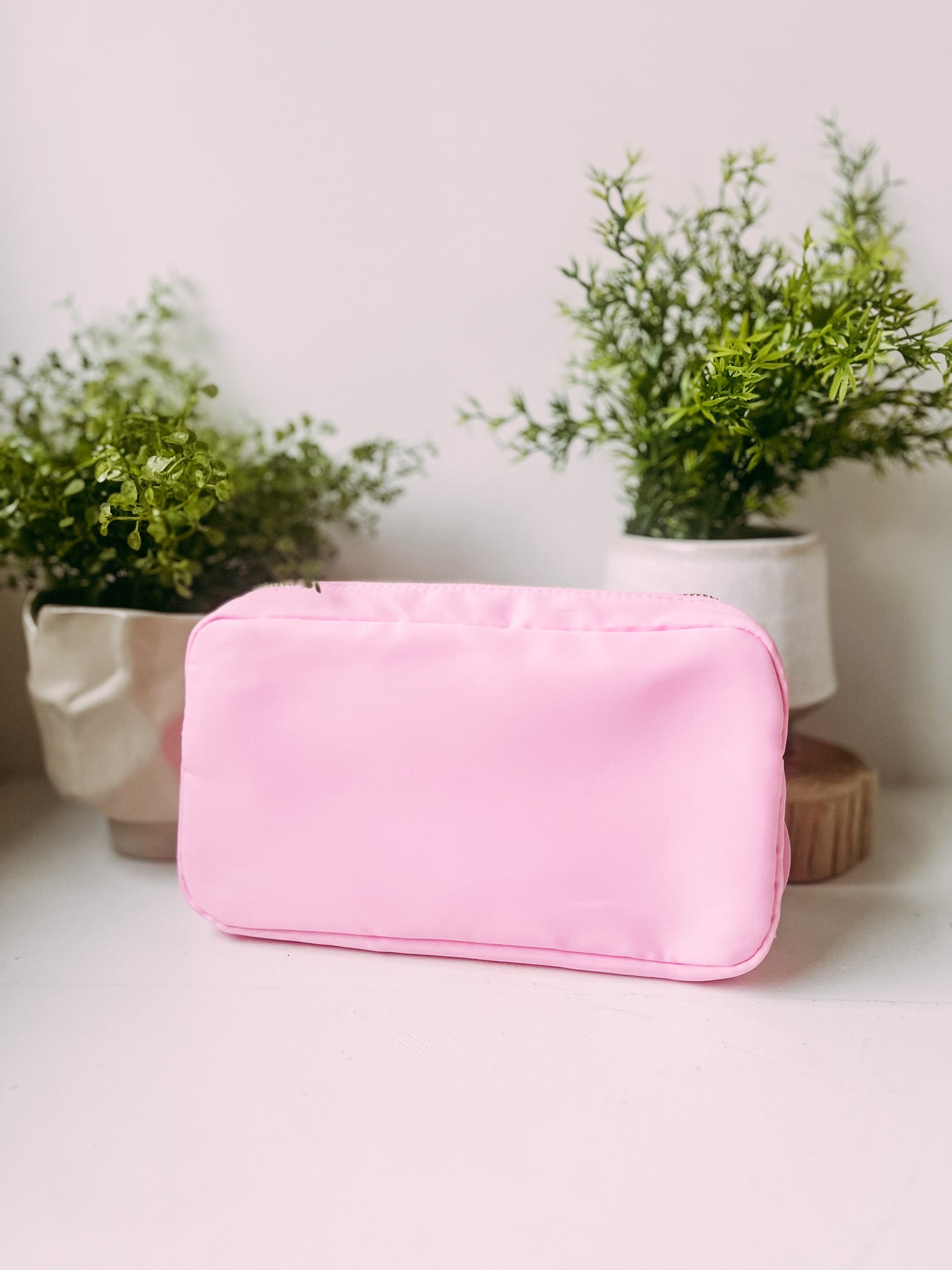Logan Small Cosmetic Bag- Pink