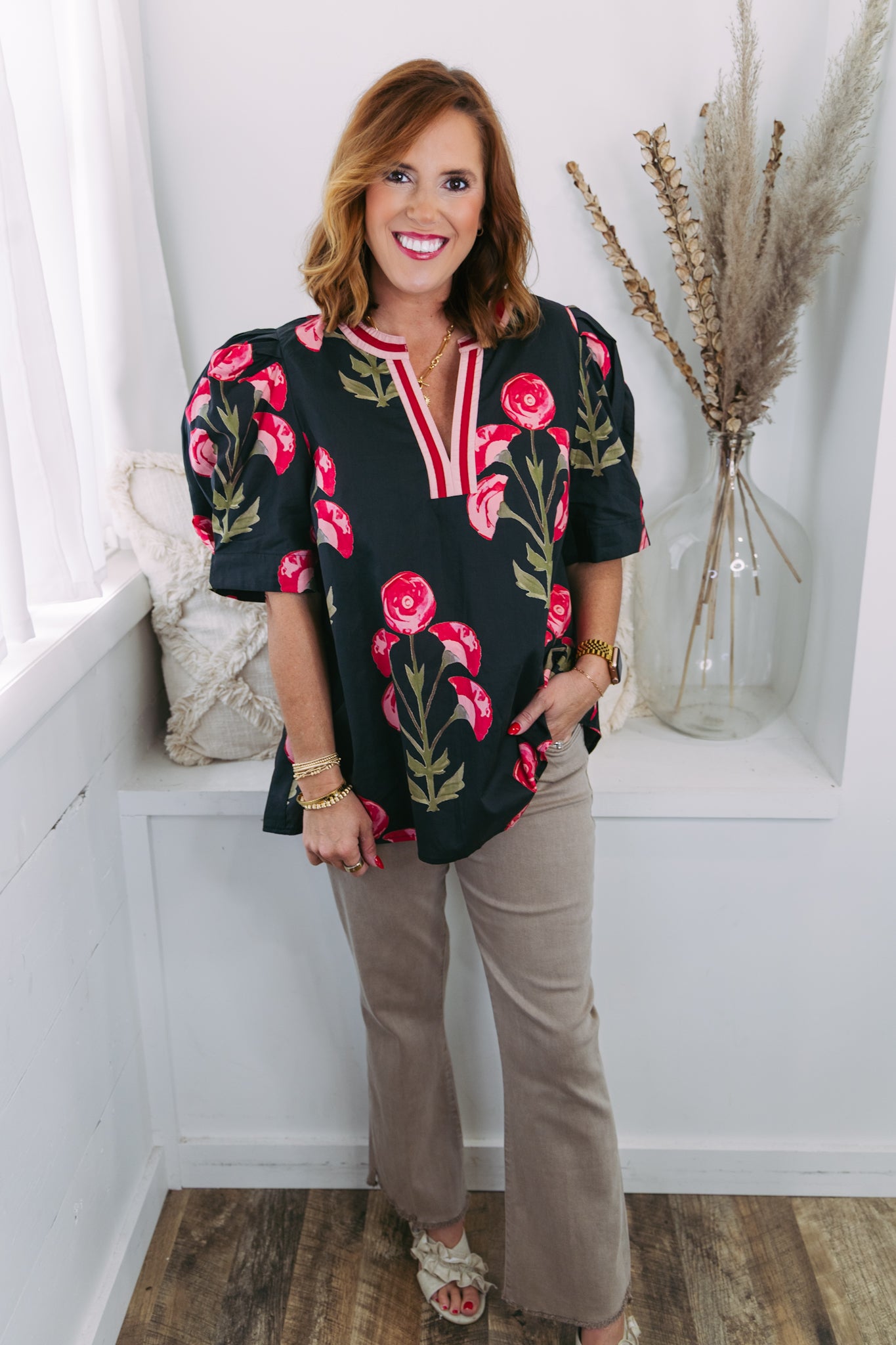 Curvy Bloom Floral Top - Black