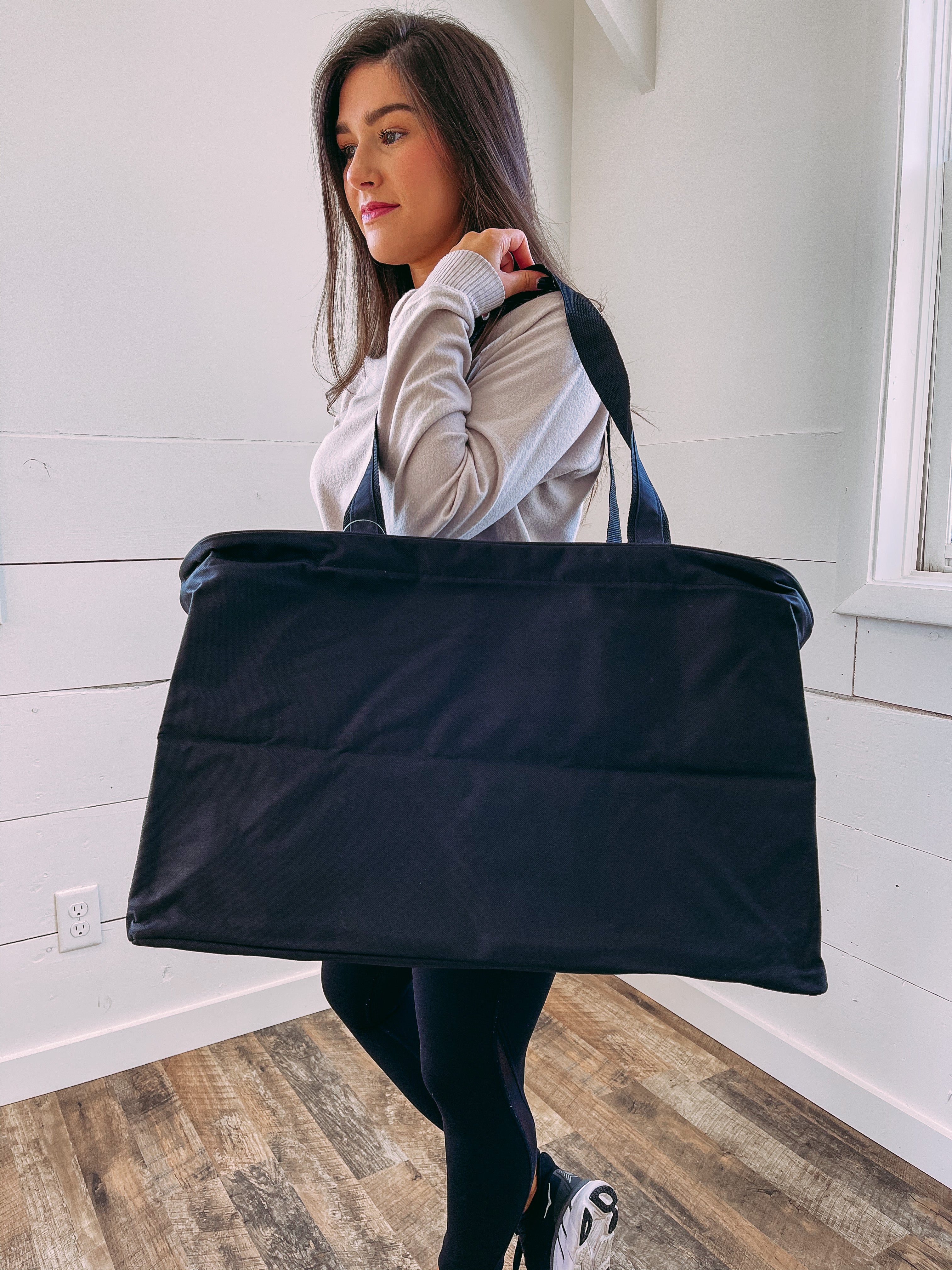 The Weekender Tote in Black