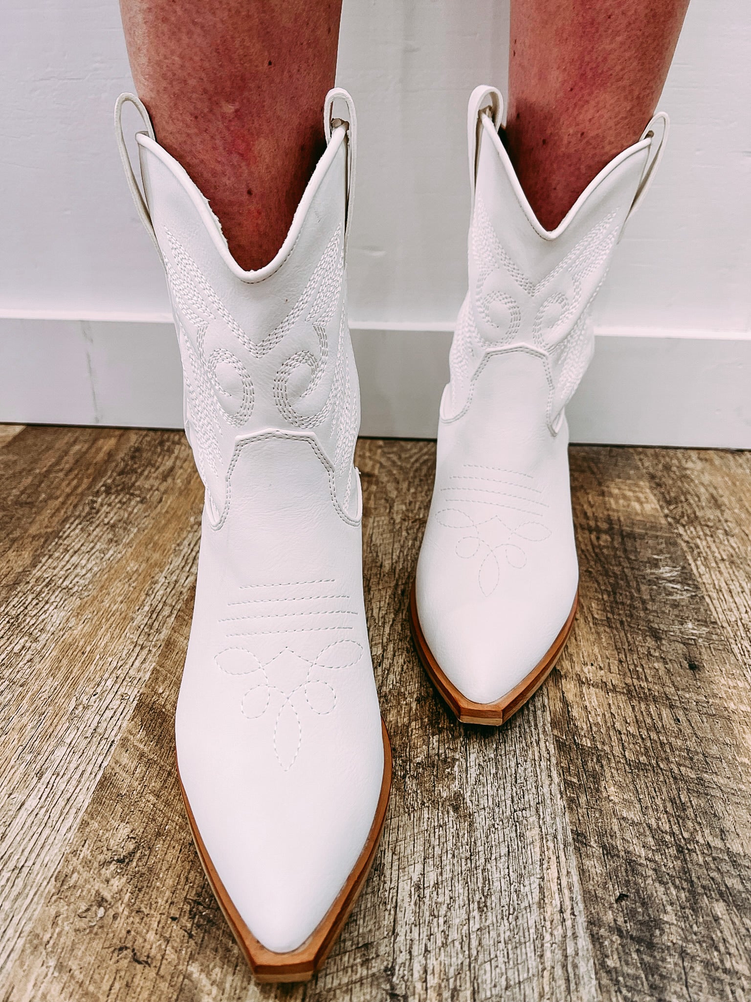 Zahara Boots- White